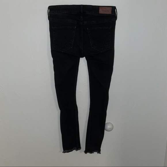 HOLLISTER Low-Rise Super Skinny Crop - Picture 2 of 2